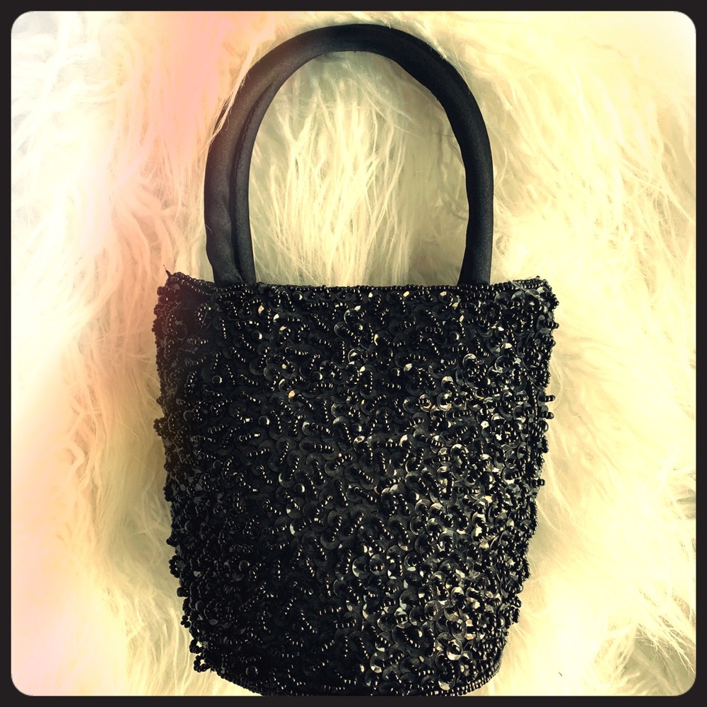 Hand Beaded Handbag - GORGEOUS- TIMELESS style!